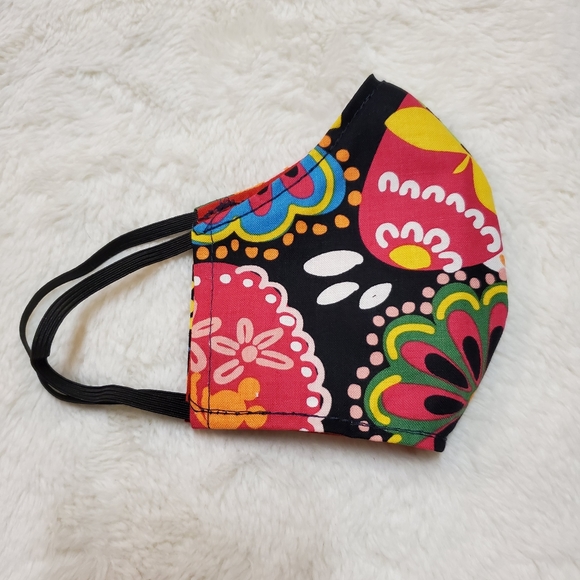 Mickey and Minnie NEW 3 LAYERhomemade face mask ❤ - Picture 2 of 5